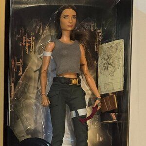 2018 Tomb Raider Lara Croft Barbie Signature doll